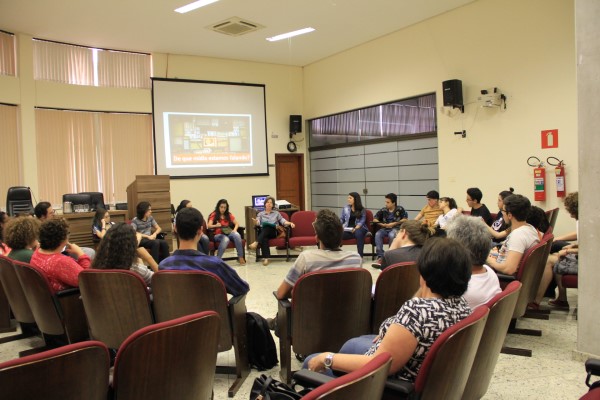 II Roda de Diálogos do coletivo Os Nomes da Rosa