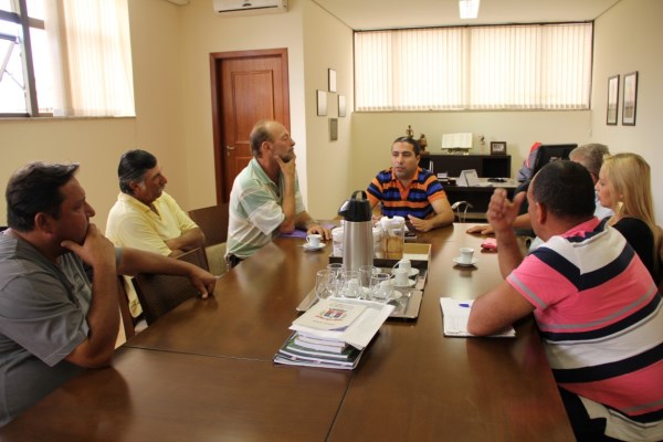 Reunião com empresas de cançambas