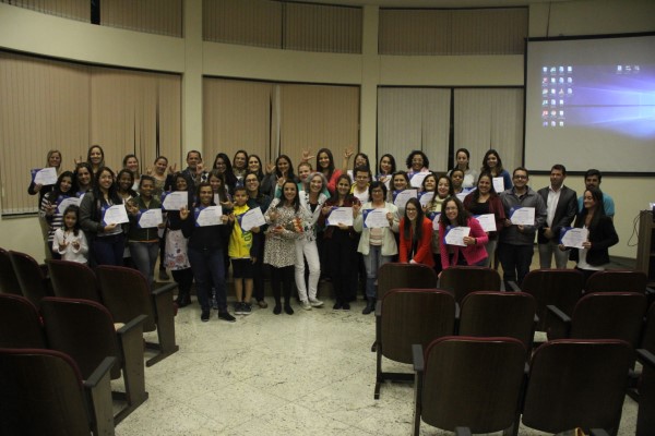 Curso de libras formou público diferenciado