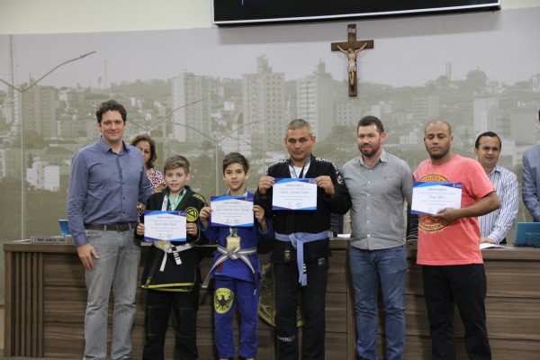 Homenagem foi indicada pelo Vereador André Prado - PV